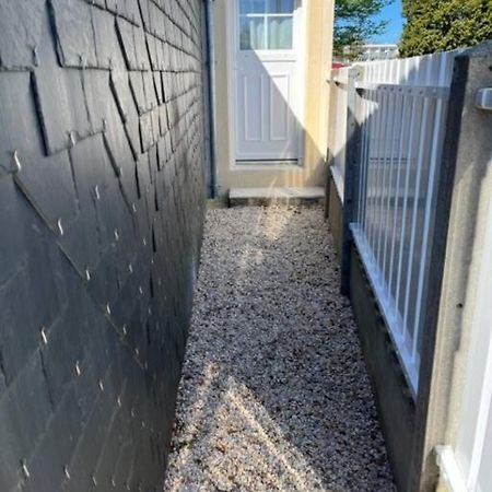Chambre Spacieuse A Dinard Exterior photo
